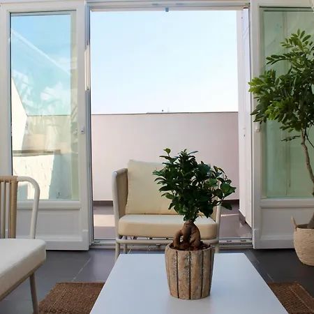 Apartmán San Marco - Elegant Loft With Terrace And Private Parking -
